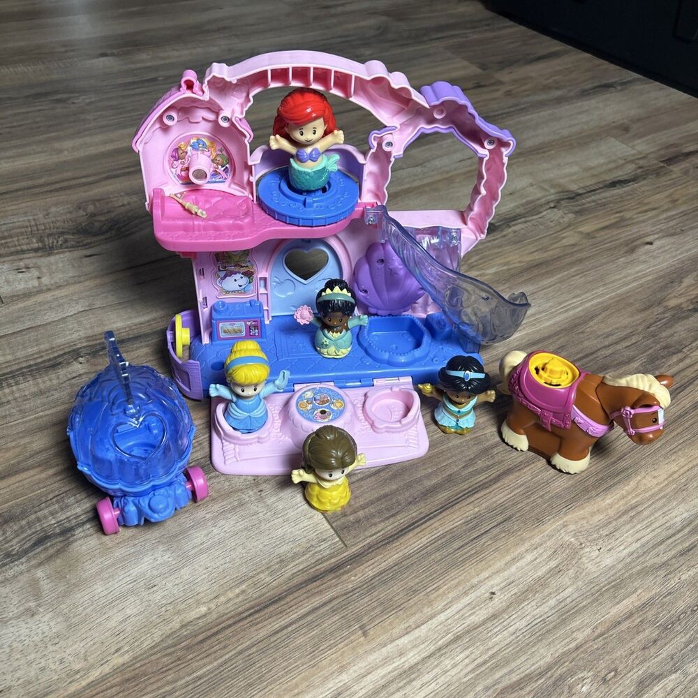 FISHER PRICE LITTLE PEOPLE DISNEY PRINCESS PLAY & GO CASTLE & FLOAT 5 FIGURES